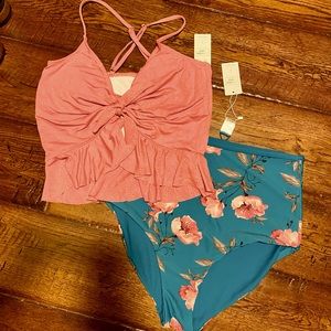 NWT Coral Reef swim Size L Watermelon Bora top and Leisure reversible bottoms